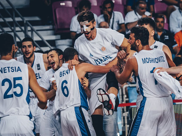 (FIBA)