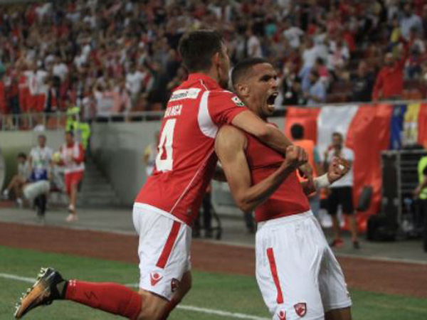 (צילום: Twitter)