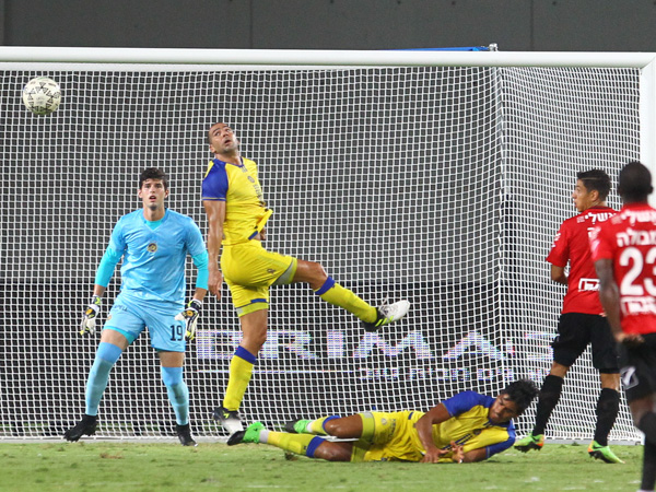 ההגנה הצהובה ספגה אחרי 654 דקות (אלן שיבר)