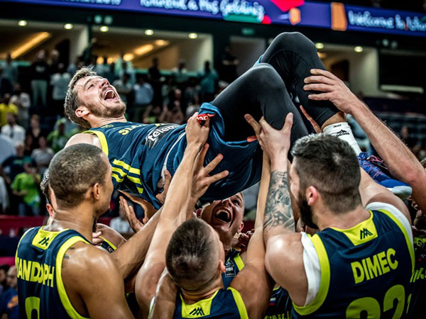 עד עכשיו, טורניר מושלם של הסלובנים (FIBA)