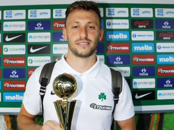 "הגיע הזמן של פאו לזכות באליפות" (אינסטגרם)