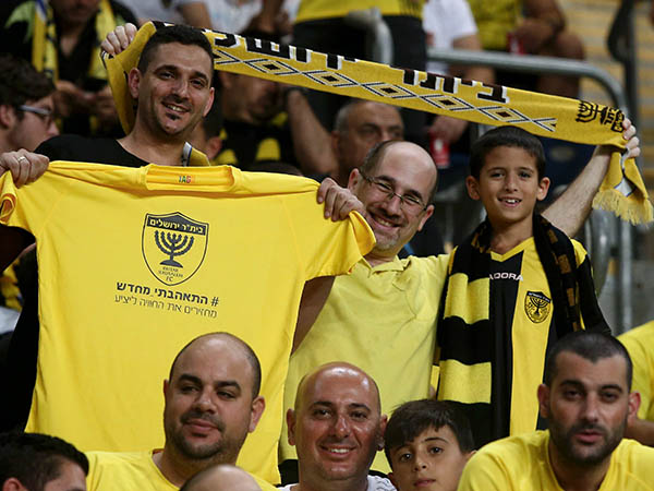 כל אוהד חלם להיות בעבר בעלים (אלן שיבר)