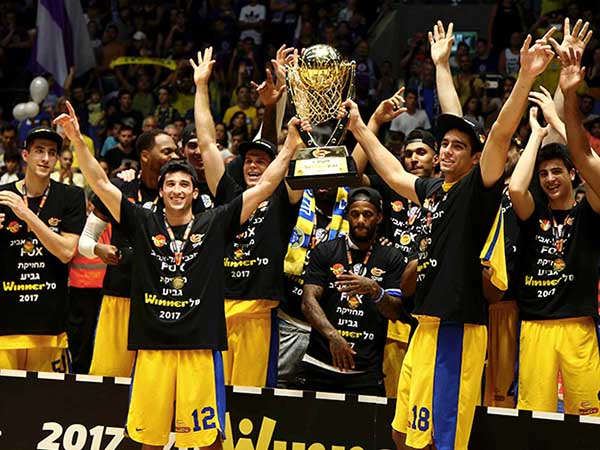בפעם השביעית: גביע ווינר שייך למכבי ת"א (אלן שיבר)