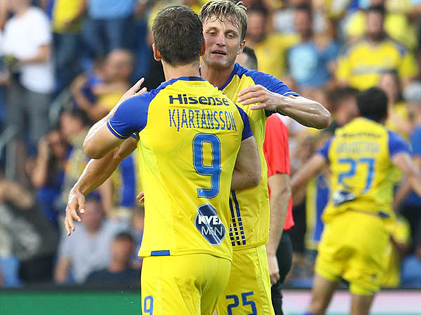 מרשים באימונים. שוינפלד