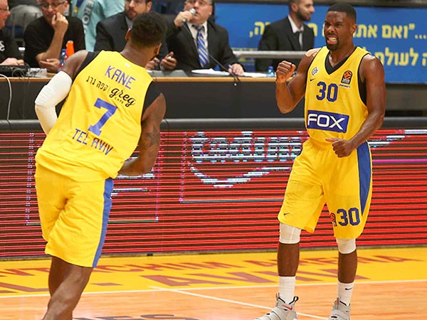 מצבת האגו הצמצמה משמעותית בהיכל (אלן שיבר)