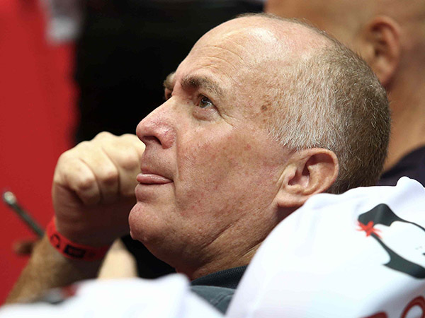 אורח בארנה. ארז אדלשטיין (אלן שיבר)