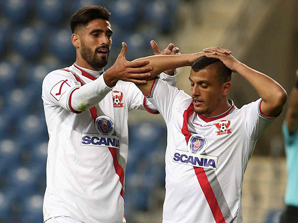 "לא מצליחים להתגבר על הפציעות" (אלן שיבר)