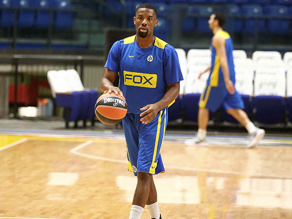 קול. "כדורסל משחק פשוט" (אלן שיבר)