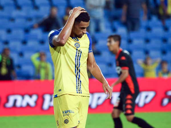 מחובר למסורת ואפילו קרא בתורה (צילום: דני מרון)