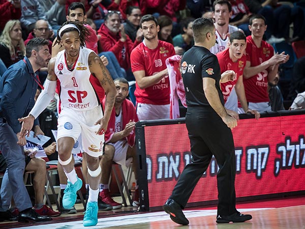 האדומים במקום הרביעי (מנהלת הליגה)