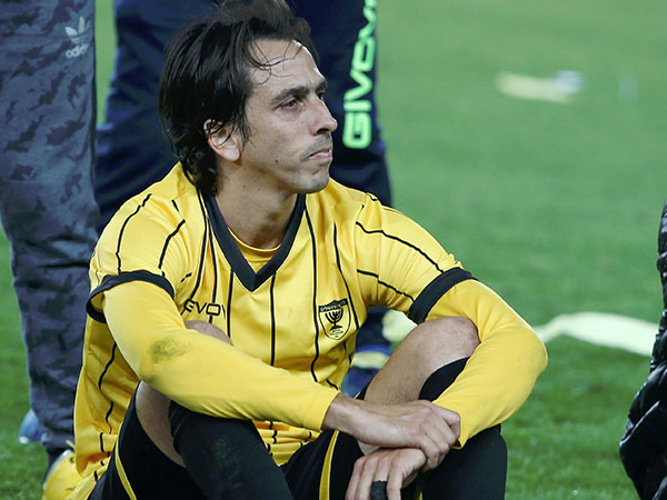 בניון. "מצחיק שהוא לא מוצא מקום" (אלן שיבר)