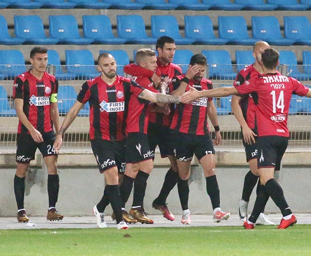 "חזקים יותר מכל אחד" (יוסי שקל)