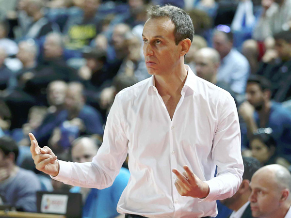 קטש. הזהיר מהקליעה מבחוץ של אסטוניה (אלן שיבר)