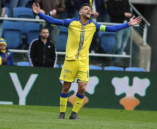 "מגיע לי לקבל צ'אנס" (אלן שיבר)