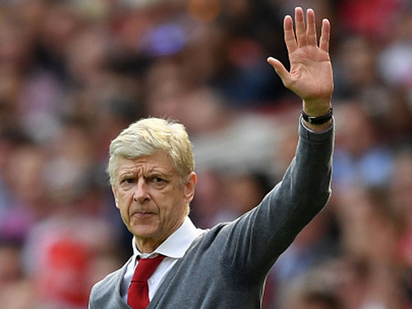 ונגר. מתנת פרידה (getty)