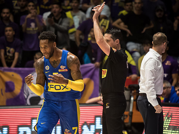 המשחק יעבור בשלום? (מנהלת הליגה)