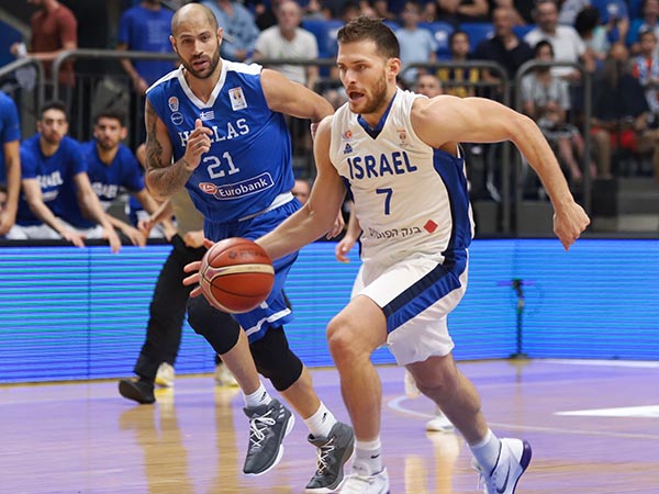 משחק שיעדיף לשכוח. מקל  (דני מרון)