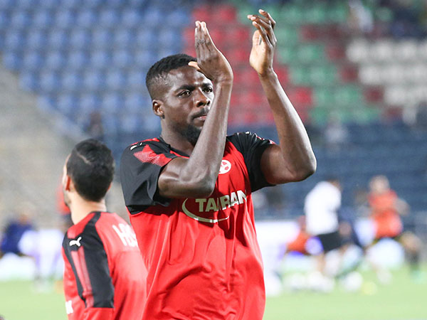 אוגו בדרך לא.א.ק אתונה (דני מרון)