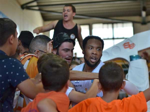ניצחון במשחק האירופי הראשון (FIBA)