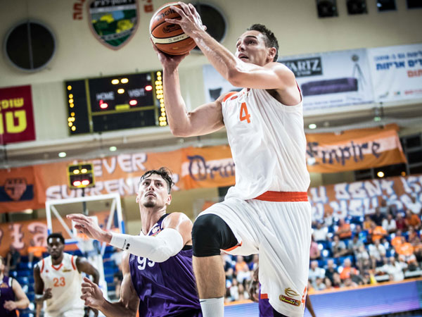 ערב סולידי שלו. קולשוב (מנהלת הליגה)