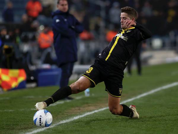 רוצה לשחק בעמדה שלו. קלטינס (אלן שיבר)