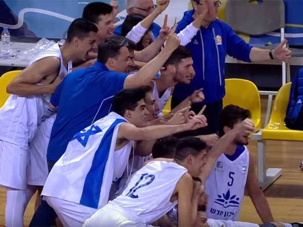 ניצחון דרמטי לנבחרת בדרך לתואר