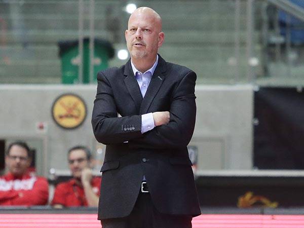 הדר, הגנה חלשה מאד (דני מרון)