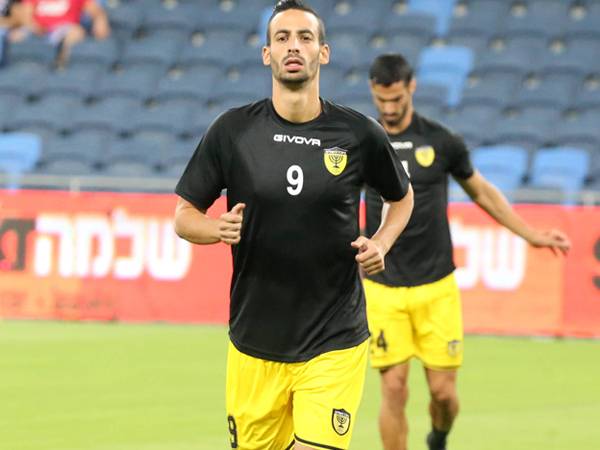 "הלוואי שנשמח אותם יותר בעונה הבאה". איינבינדר (צילום: יוסי שקל)
