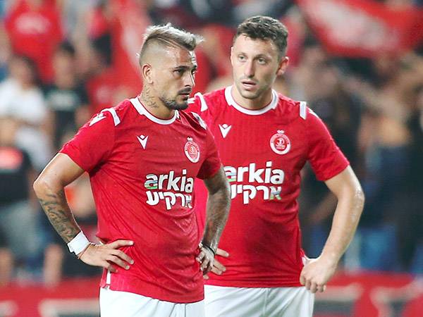 במקום הכי נמוך. בוזגלו ואלטמן (אלן שיבר)