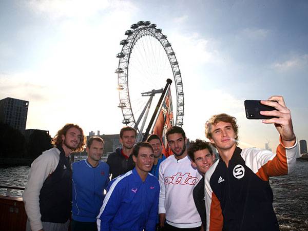 חברים מחוץ למגרש (getty)