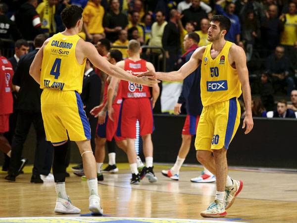 זוסמן. עוד תצוגה טובה שלו (אלן שיבר)