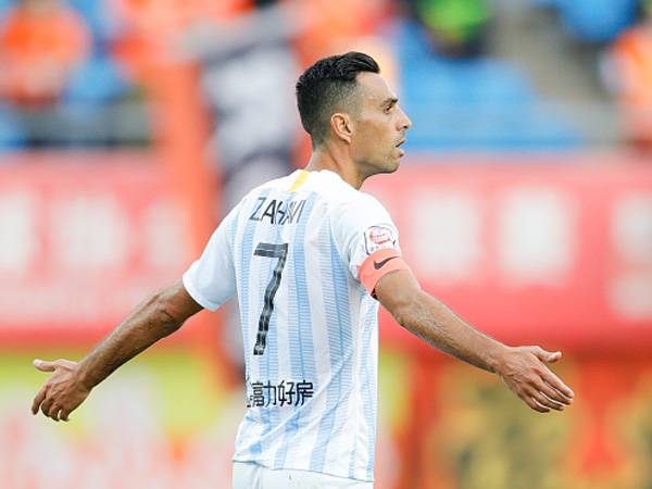 יישאר בקבוצה שבה הצליח? זהבי במדי R&F (getty)