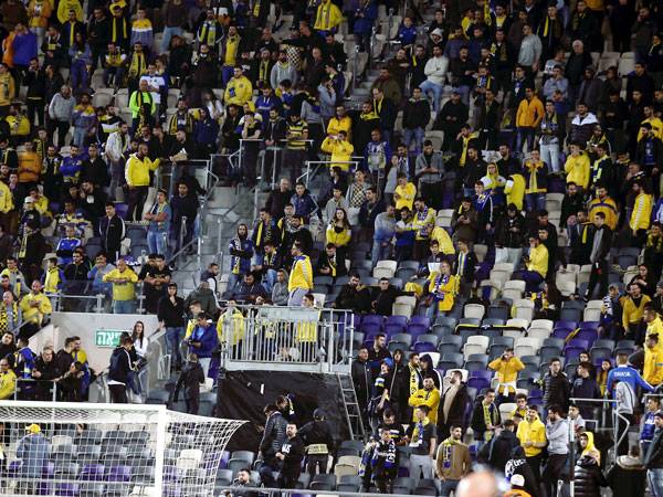 הקהל של מכבי שבת מעידוד (צילום: אלן שיבר)