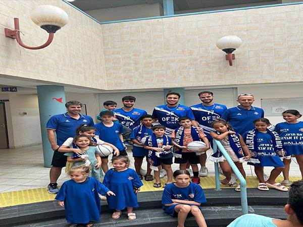 (בני הרצליה)