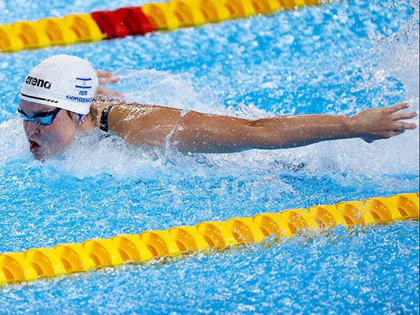 (סימונה קסטרווילארי. איגוד השחייה)