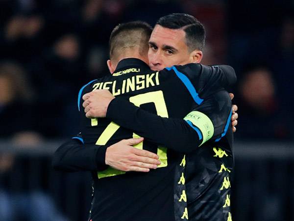 קאייחון ונאפולי שיחקו אותה (getty)