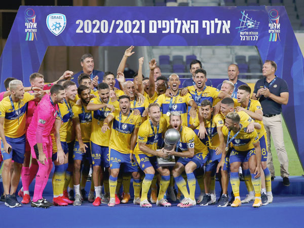 הפנים לליגת האלופות (אלן שיבר)