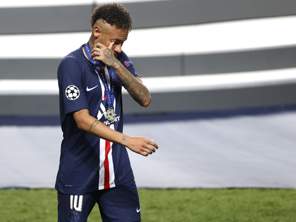 ניימאר. עם קצת חיזוק הוא עוד יניף את הגביע עם האוזניים הגדולות (GETTY)