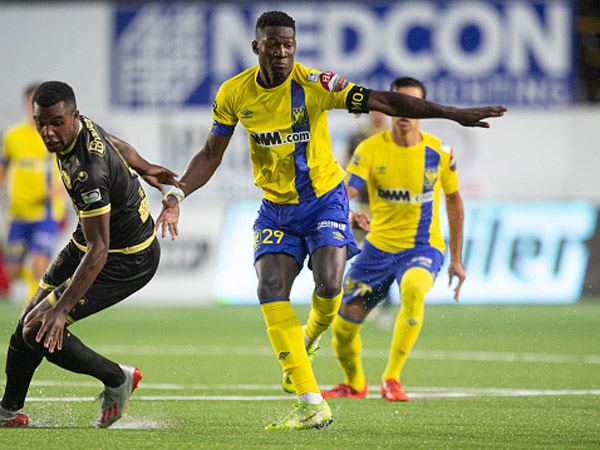 לא ממש מצא את המקום. אקולטסה במדי סנט טרוידן (getty)