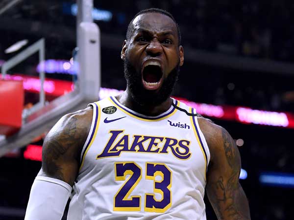 לברון והלייקרס. שומרים על הפסגה במדד העוצמה (Getty)