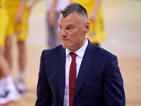 שאראס. מפגש מרגש עבור המאמן הליטאי (Getty)