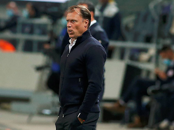 ואן לוון. יש לו את השקט להגיב (אלן שיבר)