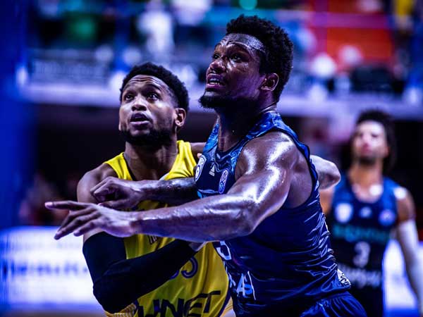 (FIBA)
