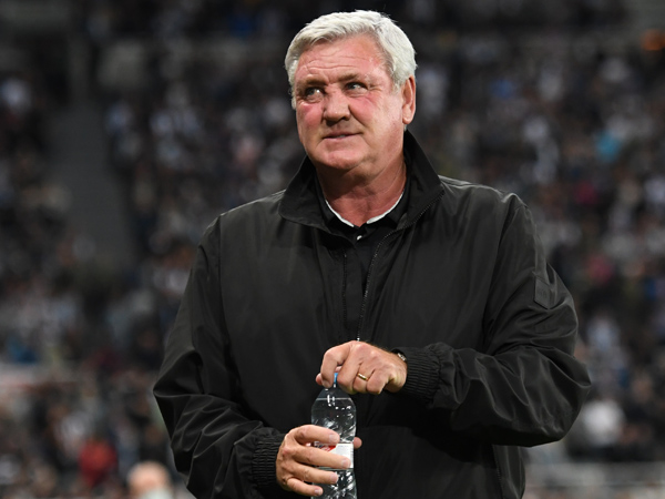 ברוס יהיה אחד הראשונים לשלם את מחיר הרכישה (GETTY)