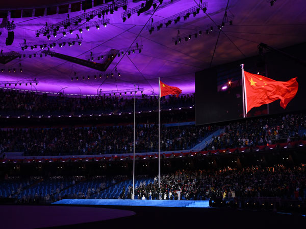 יציעים ריקים בהשפעת הקורונה (Getty)