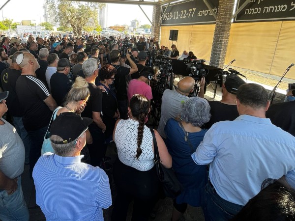 "סיפור של אהבה" (קובי אליהו)