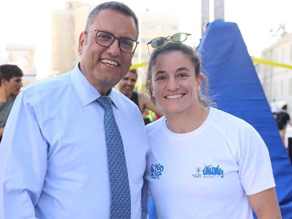 (ארנון בוסאני)