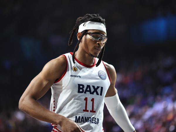 "אני ב-NBA, המאמן שחתך אותי מובטל (Photo by Juan Lazkano/DeFodi Images via Getty Images)