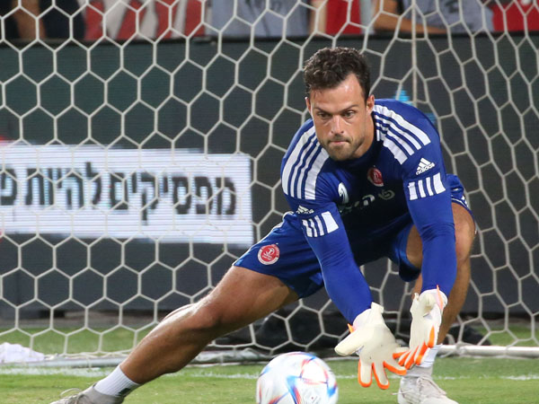 לא מקלים ראש בטעויות. מרינוביץ' (צילום: אודי ציטיאט)