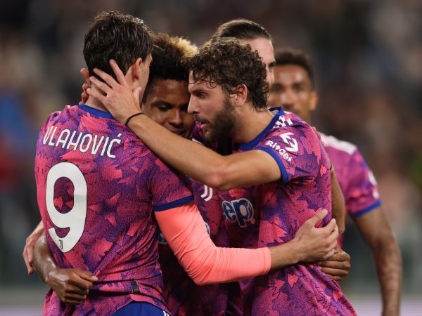 שחקני יובנטוס. יצאו מהמשבר? (Jonathan Moscrop/Getty Images)